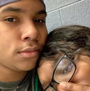 Meet your Posher, Ta'niya